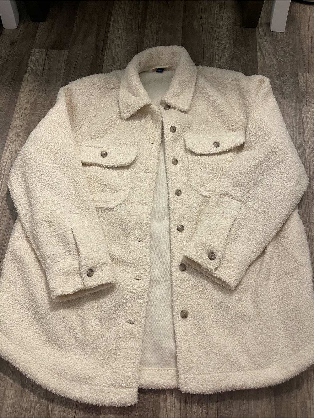 Universal Thread Cream Sherpa Shirt Jacket
